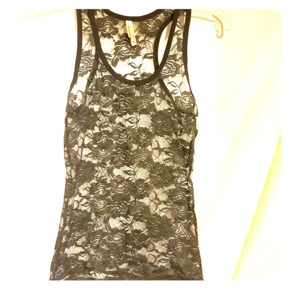 Color Story top size Small